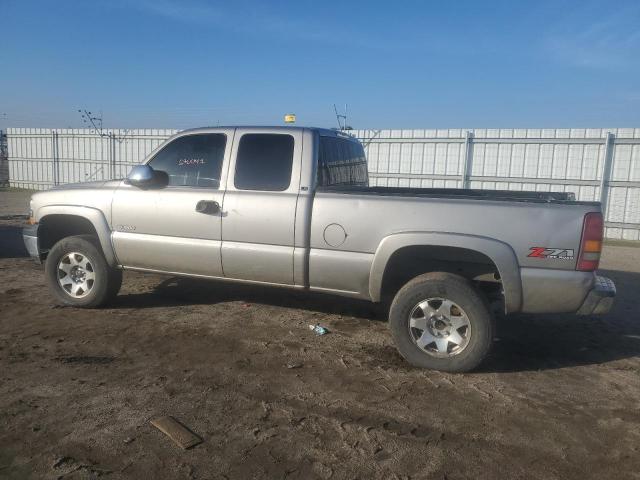 Photo 2 from auction – 2002 CHEVROLET SILVERADO with VIN 1GCEK19T52E210389