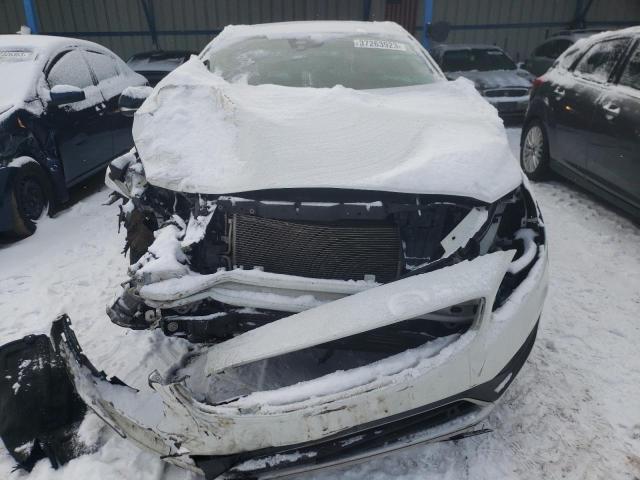 Photo 5 from auction – 2016 VOLVO V60 CROSS with VIN YV4612HK9G1003604