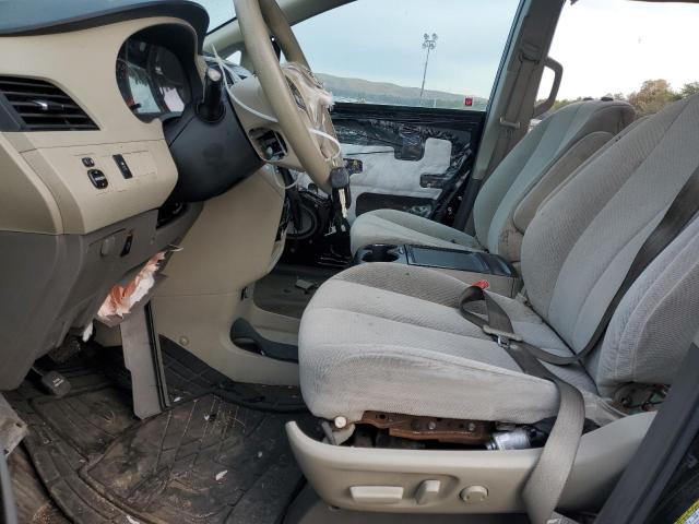 Photo 7 from auction – 2014 TOYOTA SIENNA LE with VIN 5TDKK3DC4ES406960