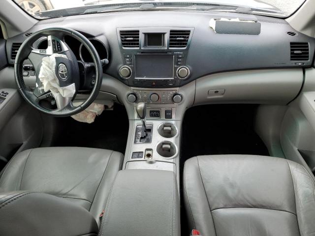 Photo 8 from auction – 2011 TOYOTA HIGHLANDER with VIN 5TDZK3EH0BS027989