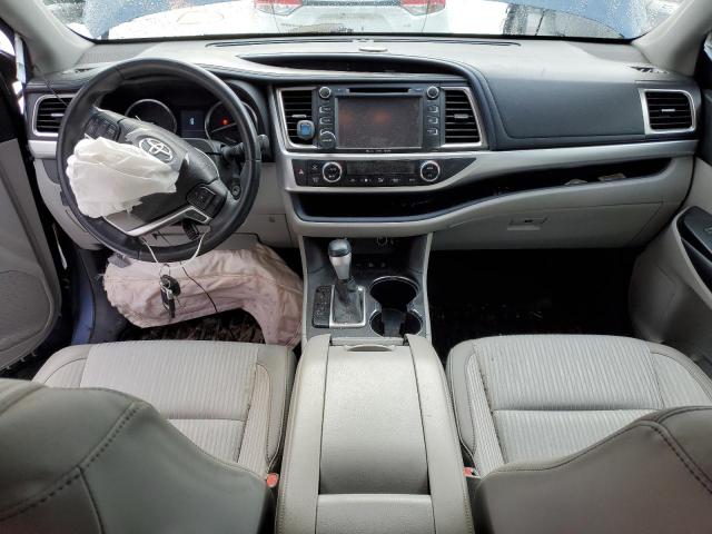 Photo 8 from auction – 2016 TOYOTA HIGHLANDER with VIN 5TDBKRFH0GS247112