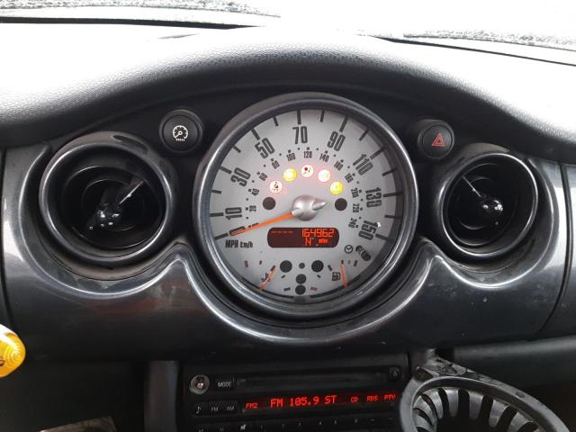 Photo 9 from auction – 2006 MINI COOPER with VIN WMWRC335X6TJ75710