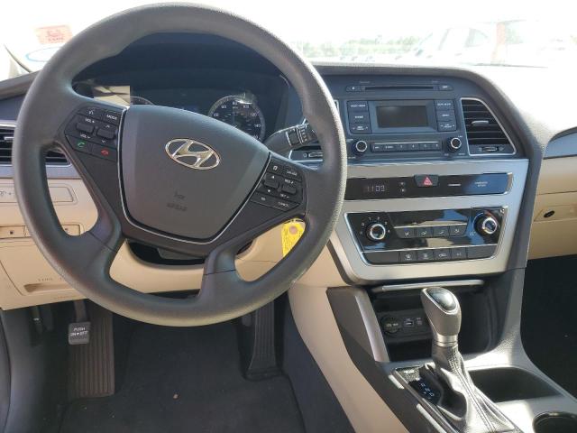 Photo 8 from auction – 2016 HYUNDAI SONATA SE with VIN 5NPE24AF0GH418047