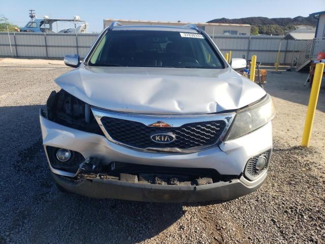 Photo 5 from auction – 2011 KIA SORENTO EX with VIN 5XYKUDA2XBG126867
