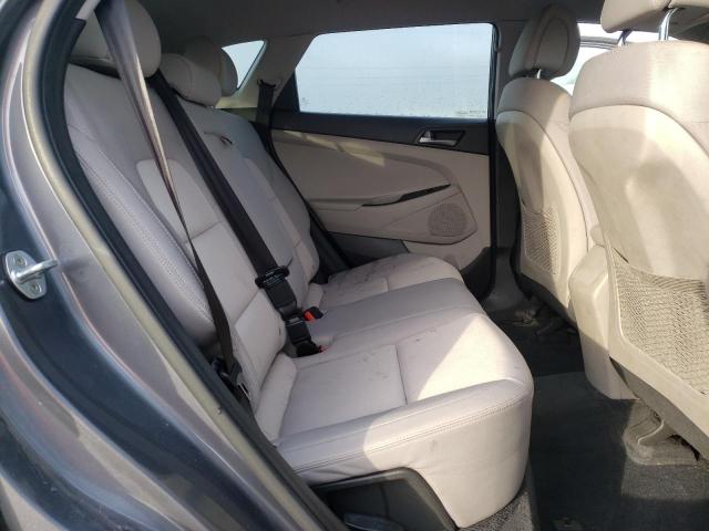 Photo 11 from auction – 2017 HYUNDAI TUCSON LIM with VIN KM8J33A40HU529933