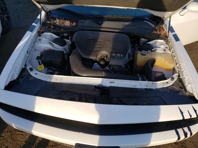 Photo 11 from auction – 2015 DODGE CHALLENGER with VIN 2C3CDZBGXFH912255