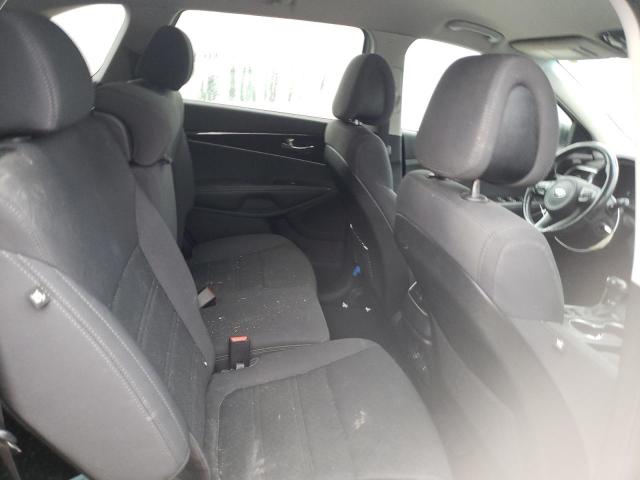 Photo 10 from auction – 2016 KIA SORENTO LX with VIN 5XYPGDA52GG089893