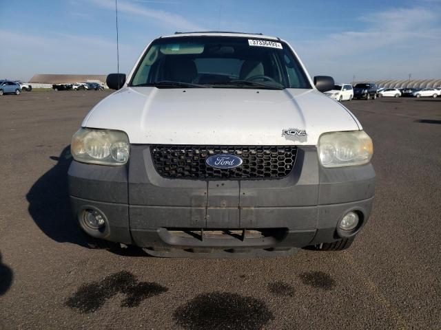 Photo 5 from auction – 2005 FORD ESCAPE HEV with VIN 1FMCU96H45KB97653