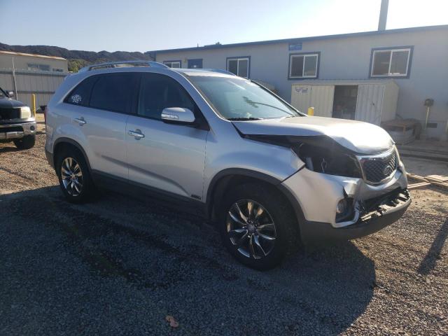 Photo 4 from auction – 2011 KIA SORENTO EX with VIN 5XYKUDA2XBG126867
