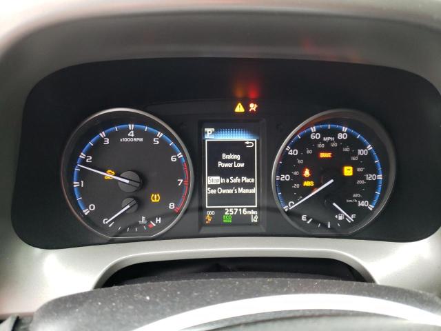Photo 9 from auction – 2018 TOYOTA RAV4 LE with VIN 2T3ZFREV7JW507621