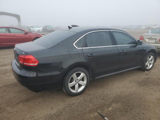 Photo 3 from auction – 2015 VOLKSWAGEN PASSAT S with VIN 1VWAT7A32FC101672