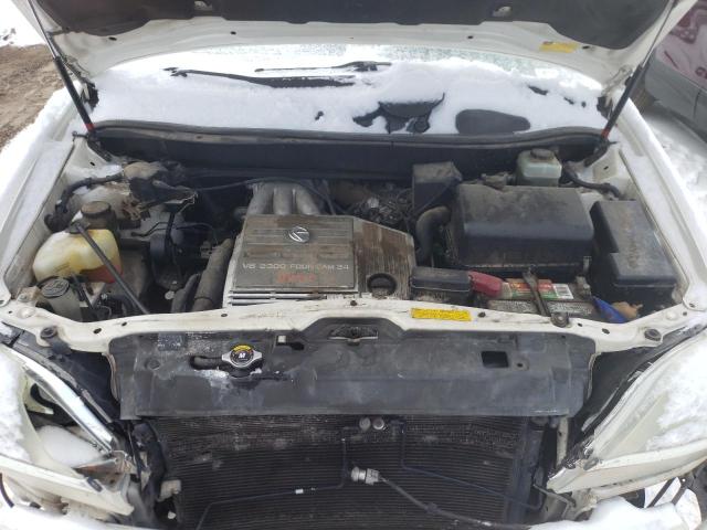 Photo 11 from auction – 2001 LEXUS RX 300 with VIN JTJGF10U910110730