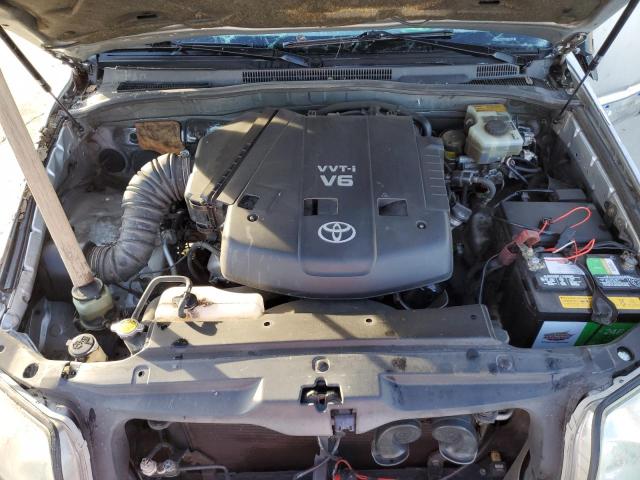 Photo 12 from auction – 2003 TOYOTA 4RUNNER SR with VIN JTEBU14R838002107