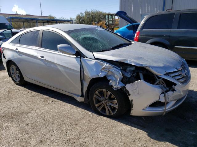 Photo 4 from auction – 2013 HYUNDAI SONATA GLS with VIN 5NPEB4AC0DH677722