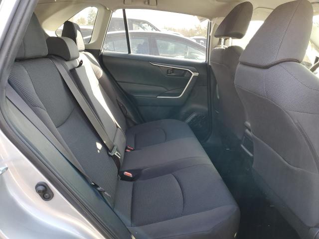 Photo 10 from auction – 2019 TOYOTA RAV4 LE with VIN JTMG1RFV4KD012019
