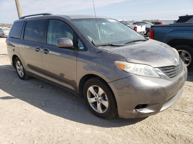 Photo 4 from auction – 2013 TOYOTA SIENNA LE with VIN 5TDKK3DC6DS374043
