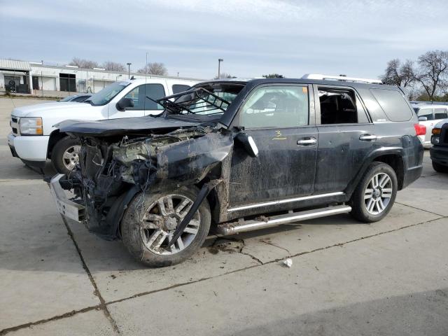 TOYOTA 4RUNNER SR 2010 with VIN JTEZU5JR8A5000267 - Photo from auction