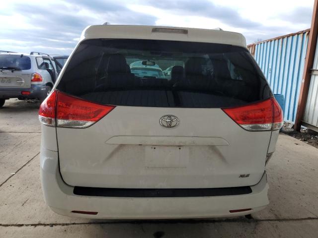Photo 6 from auction – 2013 TOYOTA SIENNA XLE with VIN 5TDYK3DC4DS377601