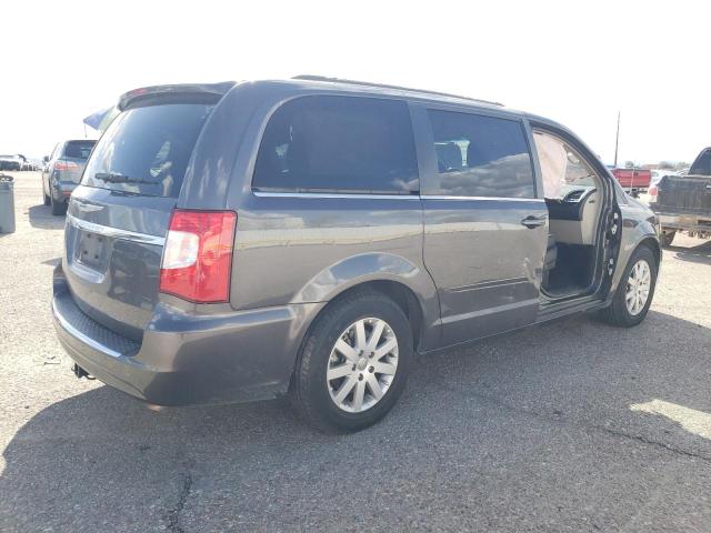 Photo 3 from auction – 2016 CHRYSLER TOWN & COU with VIN 2C4RC1BG4GR294484