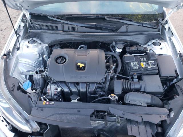 Photo 11 from auction – 2021 KIA FORTE FE with VIN 3KPF24AD5ME375277