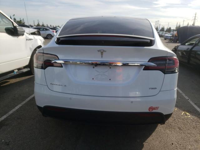 Photo 6 from auction – 2016 TESLA MODEL X with VIN 5YJXCBE20GF023835