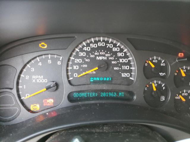 Photo 9 from auction – 2004 GMC NEW SIERRA with VIN 2GTEK19T541196191