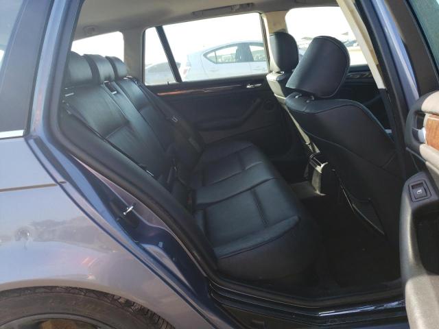 Photo 10 from auction – 2003 BMW 325 IT with VIN WBAAX134X3PJ00376