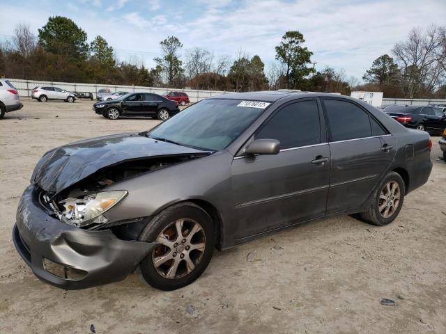 TOYOTA CAMRY CE 2005 with VIN 4T1BF30K15U590554 - Photo from auction