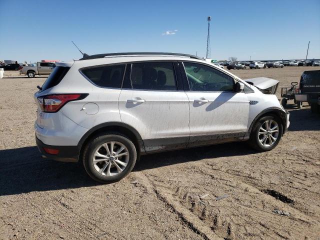 Photo 3 from auction – 2018 FORD ESCAPE SE with VIN 1FMCU0GD0JUD58439
