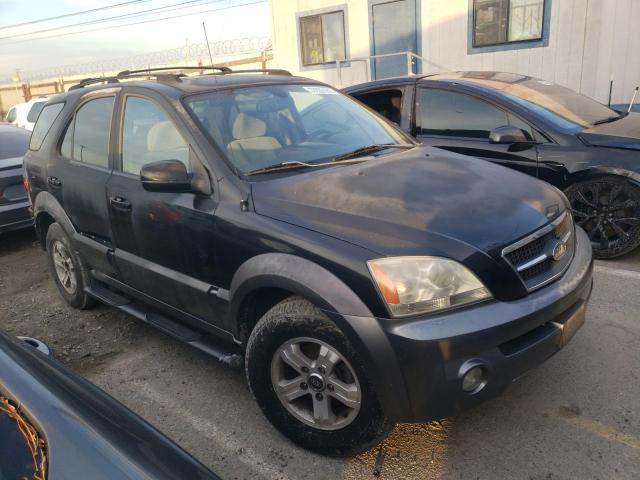 Photo 4 from auction – 2004 KIA SORENTO EX with VIN KNDJD733945241393