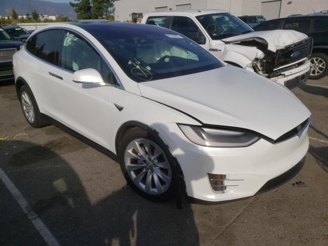 Photo 4 from auction – 2016 TESLA MODEL X with VIN 5YJXCBE20GF023835