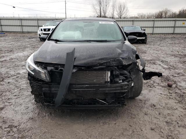 Photo 5 from auction – 2017 KIA FORTE LX with VIN 3KPFK4A72HE074336
