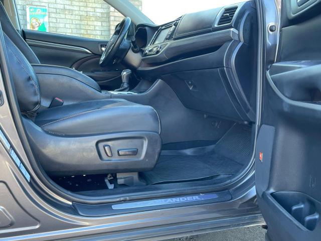 Photo 5 from auction – 2019 TOYOTA HIGHLANDER with VIN 5TDDZRFH2KS943791