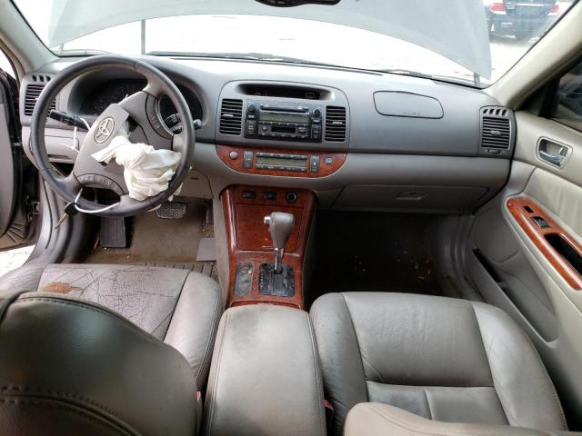 Photo 8 from auction – 2005 TOYOTA CAMRY CE with VIN 4T1BF30K15U590554