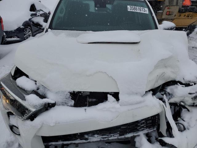 Photo 12 from auction – 2020 TOYOTA 4RUNNER SR with VIN JTEBU5JR2L5782778