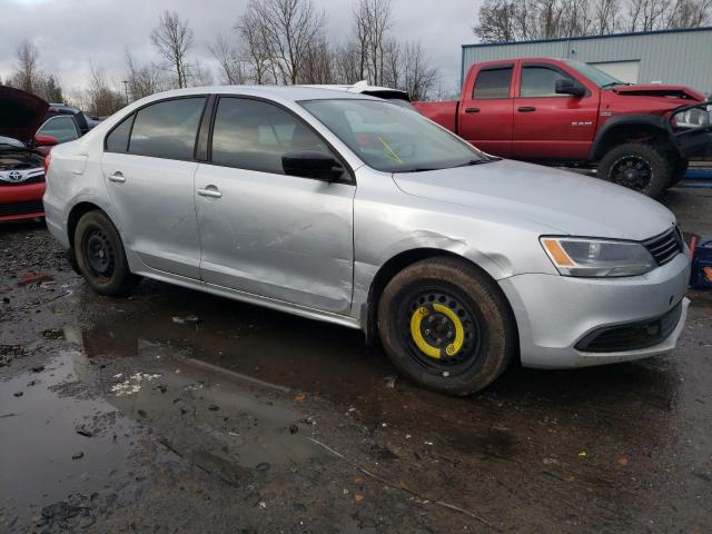 Photo 4 from auction – 2014 VOLKSWAGEN JETTA BASE with VIN 3VW1K7AJ2EM369569