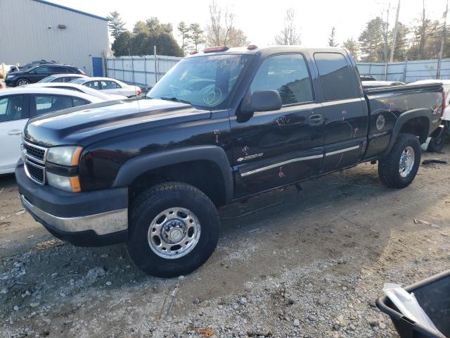 Photo 1 from auction – 2006 CHEVROLET SILVERADO with VIN 1GCHK29UX6E209577