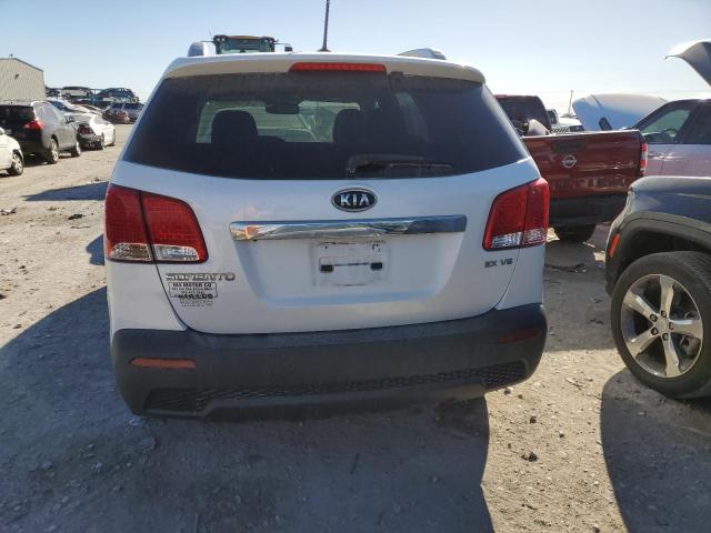 Photo 6 from auction – 2011 KIA SORENTO EX with VIN 5XYKUDA24BG080243