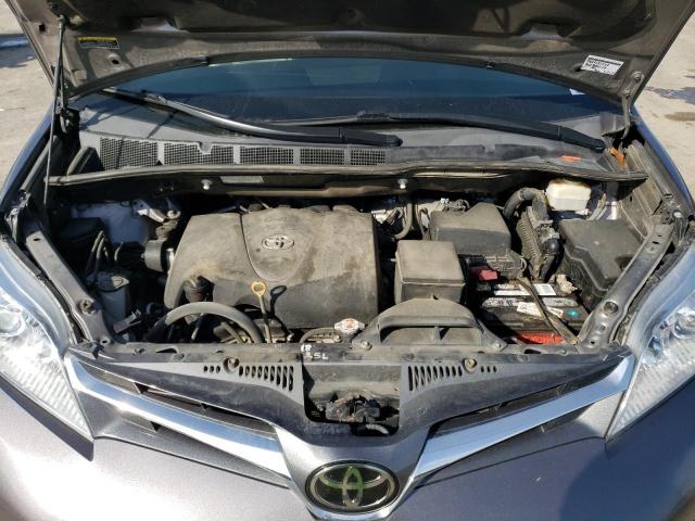 Photo 12 from auction – 2018 TOYOTA SIENNA XLE with VIN 5TDYZ3DC8JS948367