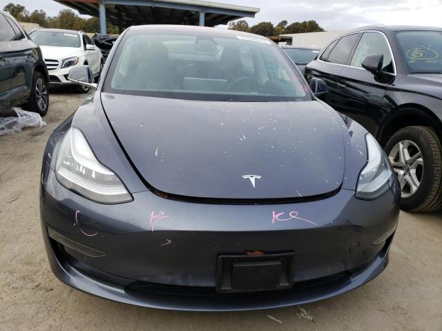 Photo 5 from auction – 2018 TESLA MODEL 3 with VIN 5YJ3E1EA6JF157928