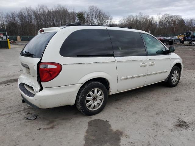 Photo 3 from auction – 2005 CHRYSLER TOWN & CNT with VIN 2C8GP54L55R112767