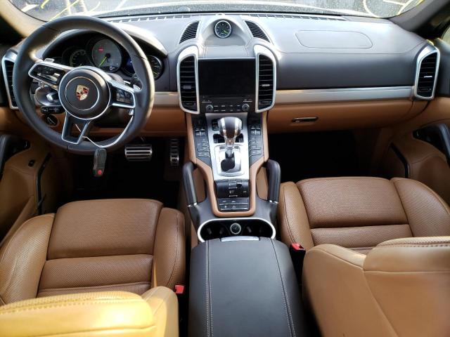 Photo 8 from auction – 2017 PORSCHE CAYENNE SE with VIN WP1AE2A26HLA71147