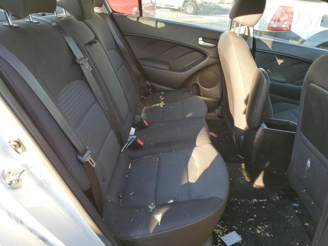 Photo 10 from auction – 2018 KIA FORTE LX with VIN 3KPFL4A78JE191230
