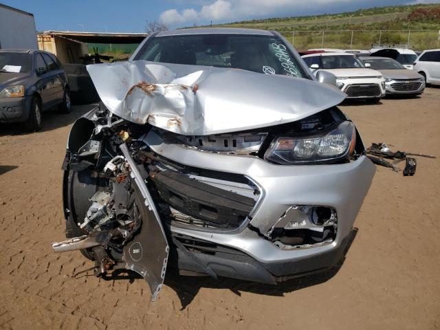 Photo 5 from auction – 2020 CHEVROLET TRAX LS with VIN 3GNCJKSB6LL212145