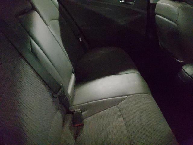 Photo 10 from auction – 2011 HYUNDAI SONATA SE with VIN 5NPEC4AC3BH217061
