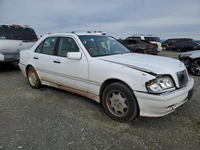 Photo 4 from auction – 2000 MERCEDES-BENZ C 280 with VIN WDBHA29G4YA831663