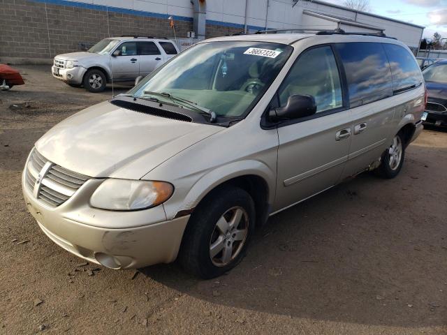 DODGE GRAND CARA 2005 with VIN 2D4GP44L65R465145 - Photo from auction