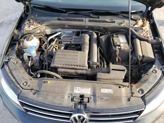 Photo 11 from auction – 2017 VOLKSWAGEN JETTA S with VIN 3VW2B7AJ4HM227992
