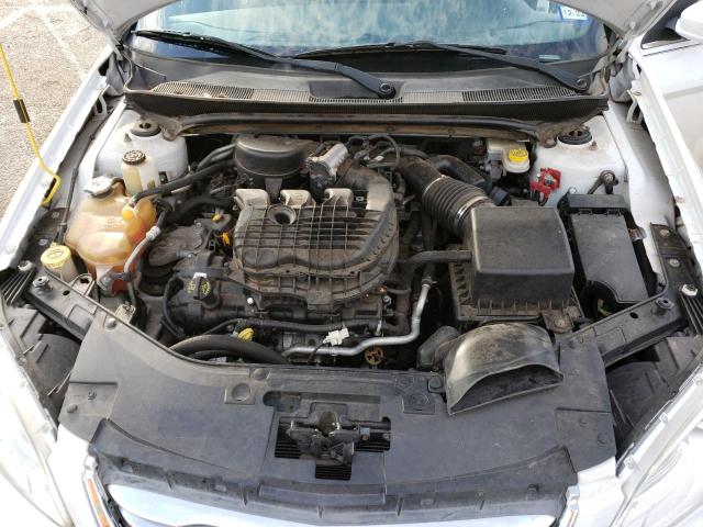 Photo 11 from auction – 2013 CHRYSLER 200 TOURIN with VIN 1C3CCBBG2DN678028