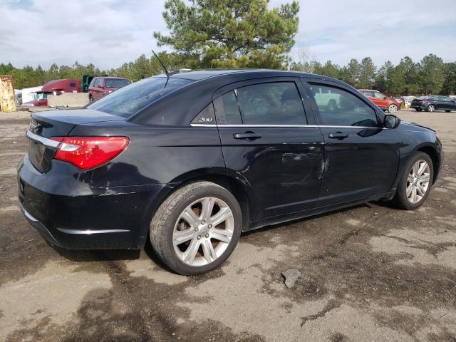 Photo 3 from auction – 2013 CHRYSLER 200 TOURIN with VIN 1C3CCBBB6DN614594